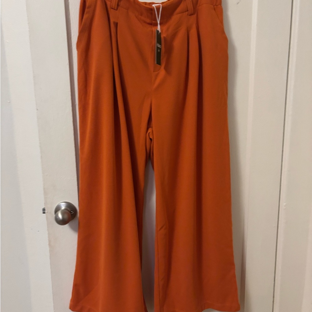 HALARA Vibrant Orange Pants